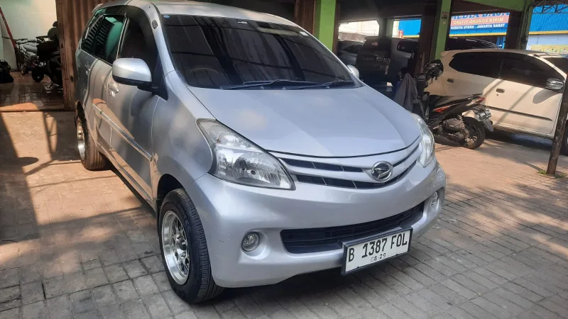 Daihatsu Xenia 1.3 X MT 2014
