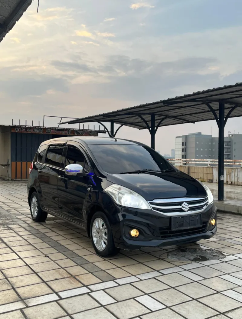 Suzuki Ertiga GL MT  2017